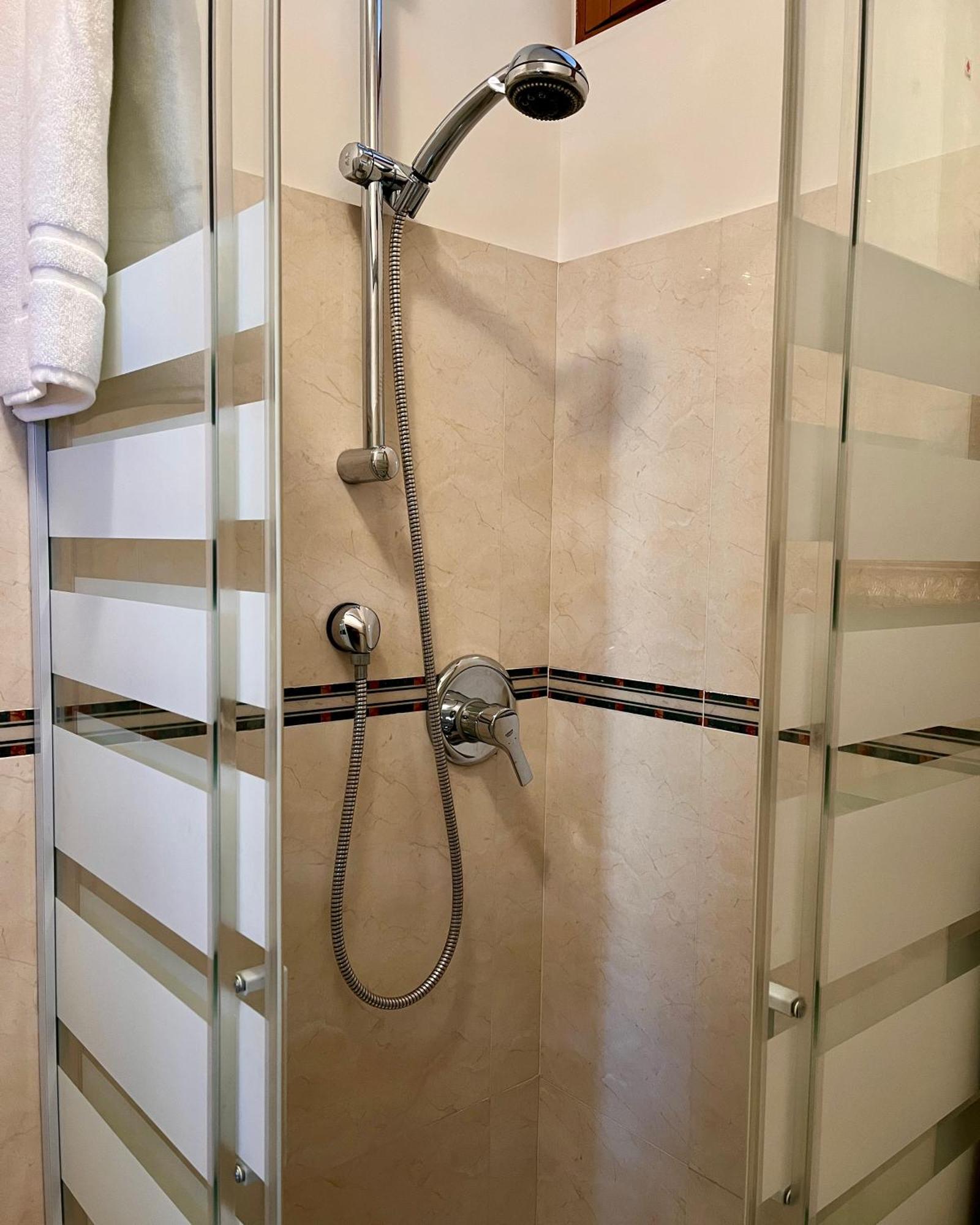 Il Villino B&B - Napoli/Pompei/Sorrento/Costiera Brusciano Eksteriør billede